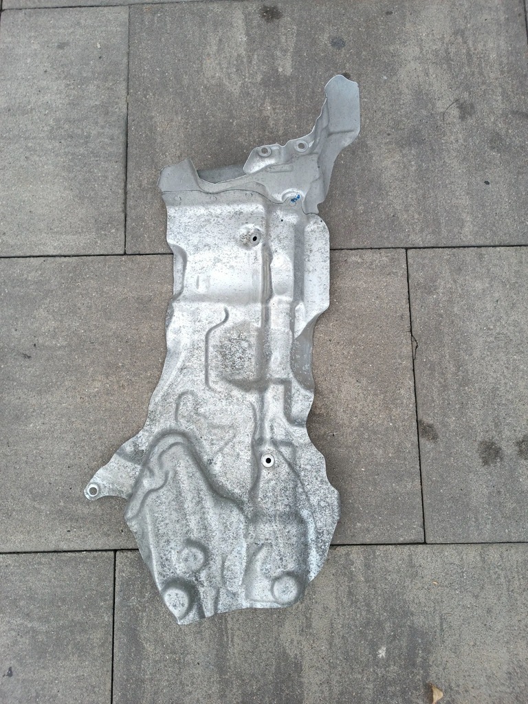 фото №1, Захист теплова bmw x1 f48