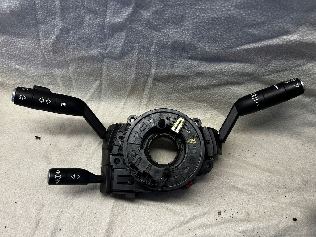 фото №1, Land rover range l322 перемикач стрічка важіль 83790919 69017760