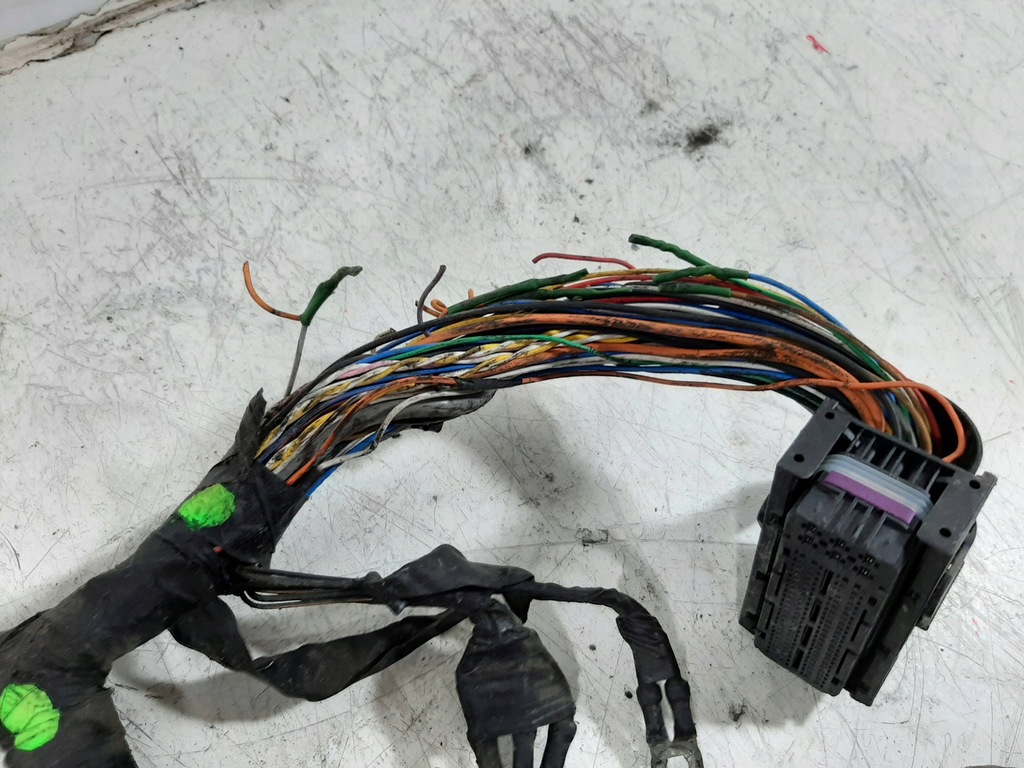 фото №11, Hyundai elantra v lift 1.6 16v 14r электропроводка жгут двигателя 91425-3x030