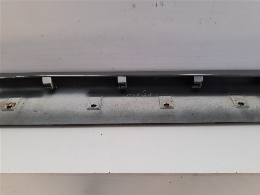 фото №7, Молдинг поріг права honda integra type r 94-01