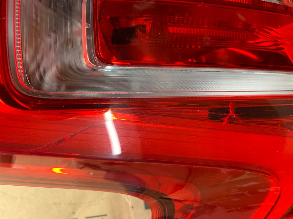 фото №5, Лампа led задняя volvo xc40 ii