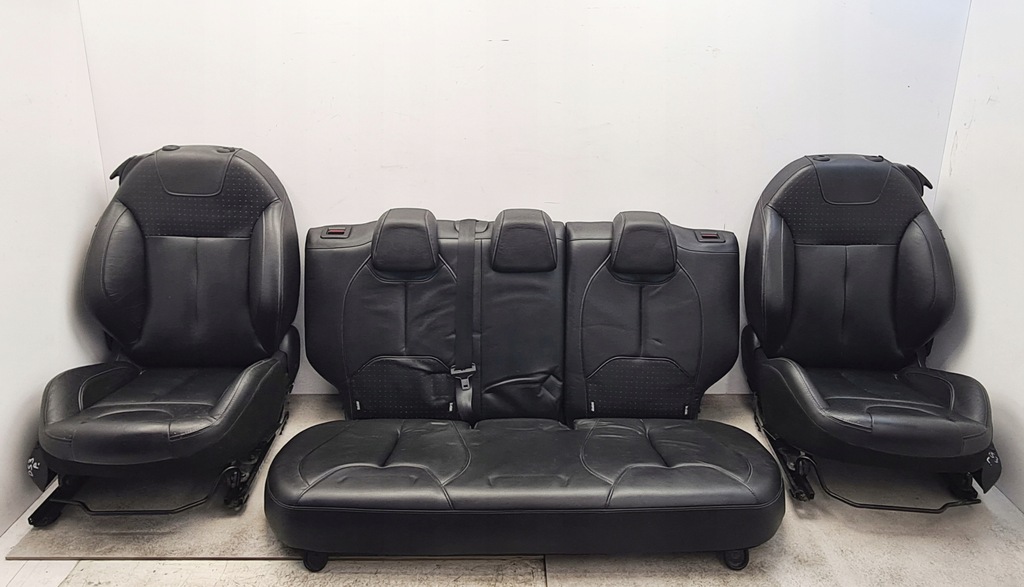 фото №16, Citroen ds3 сиденья заднее сиденье кожа подогрев