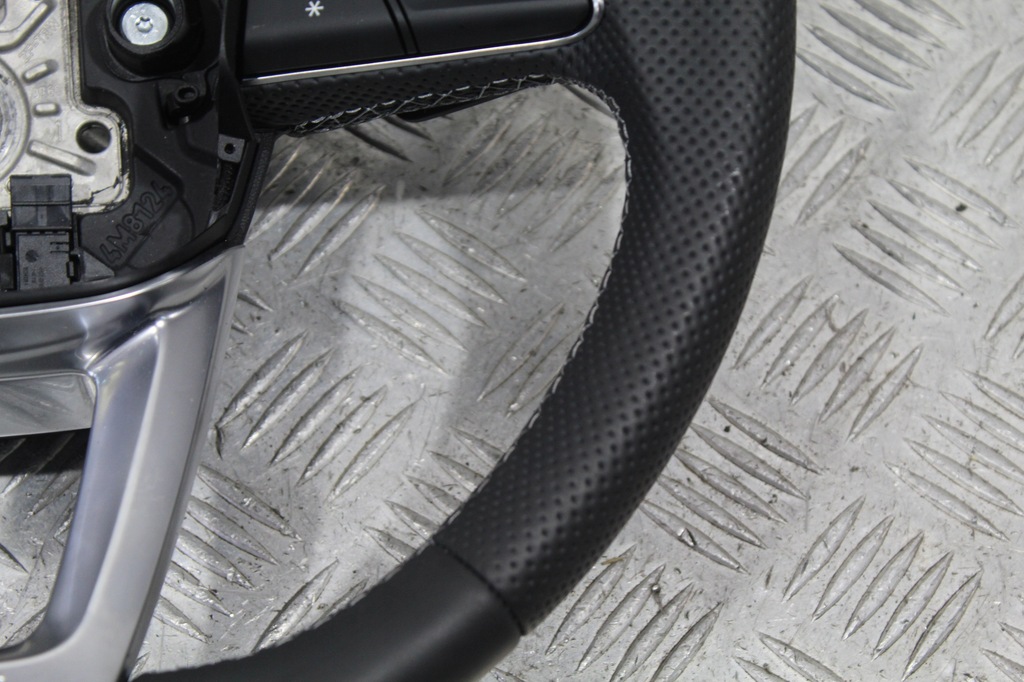 фото №7, Повітропровід багатофункціональний пелюстки перемикання audi q2 sq2 lift