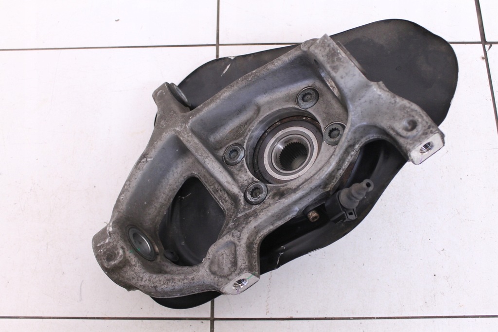 фото №2, Поворотный кулак правый перед audi r8 ii 2016r- 5.2fsi v10