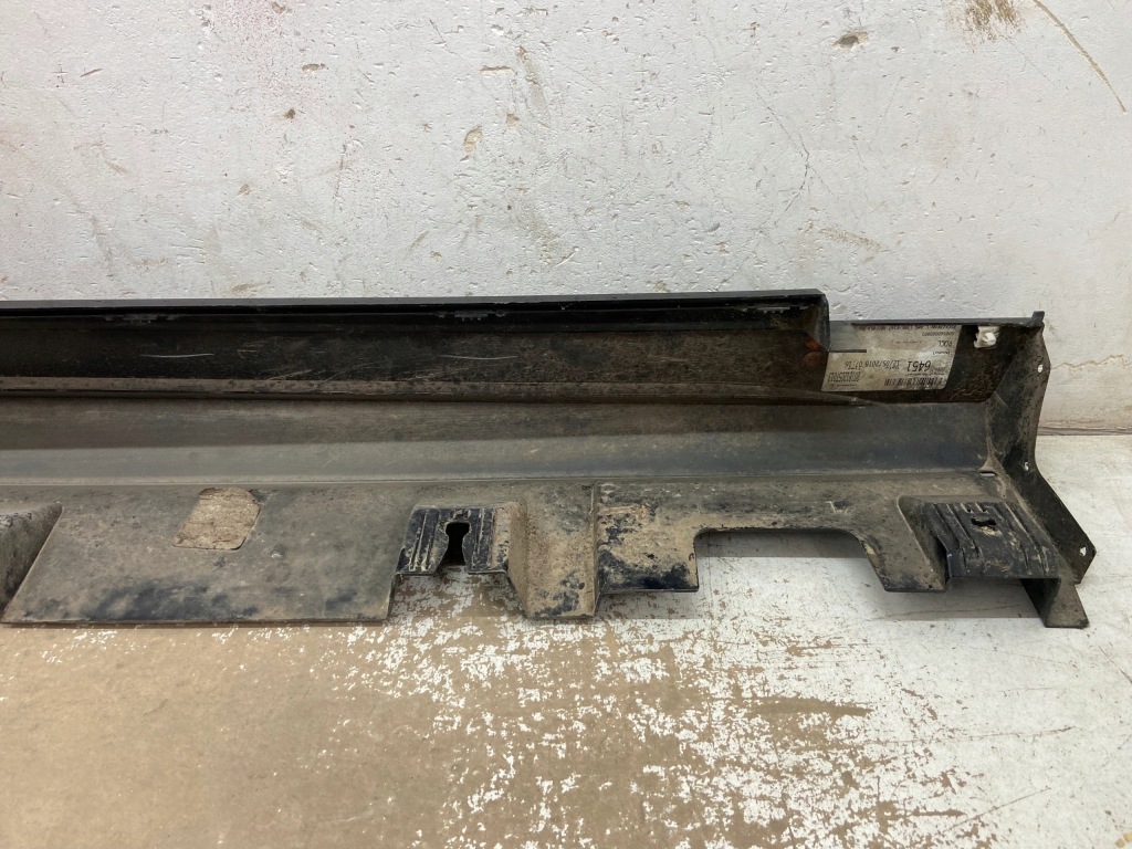 Молдинг порог левая mercedes gle w167 amg a167 Недорого