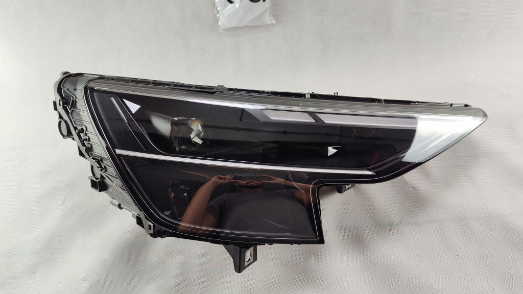 фото №6, Audi q8 lift full led правый фара лампа правая 4m8941012