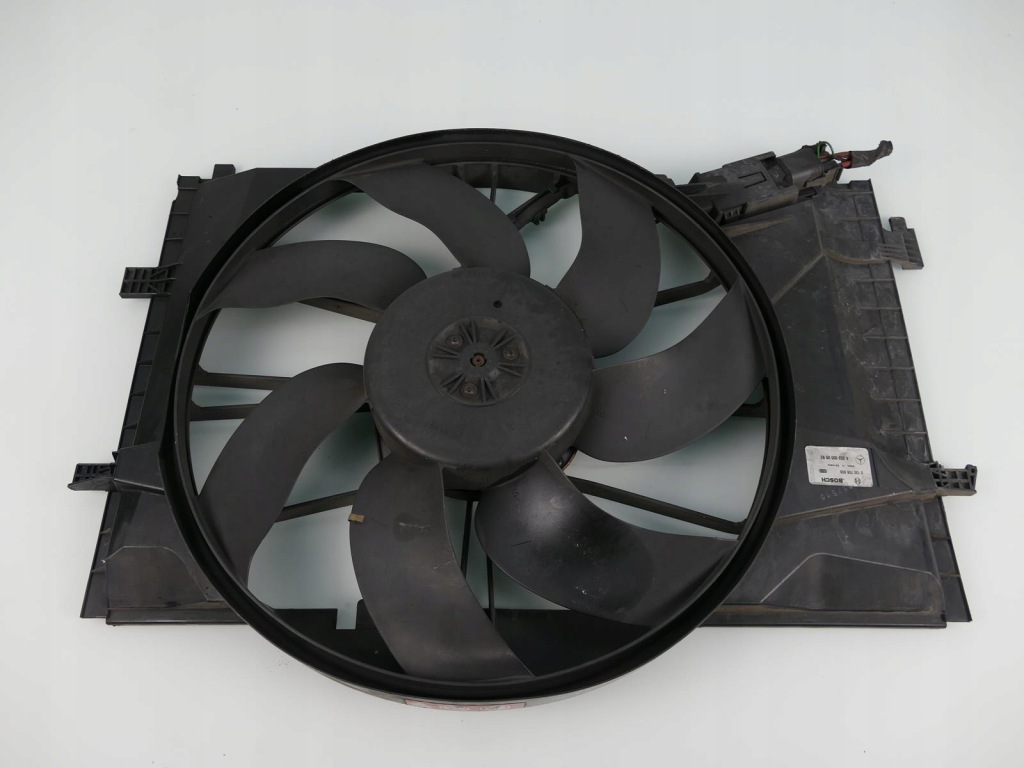 фото №1, Mercedes slk r171 3.5 v6 вентилятор радиатора корпус w203 clk w209