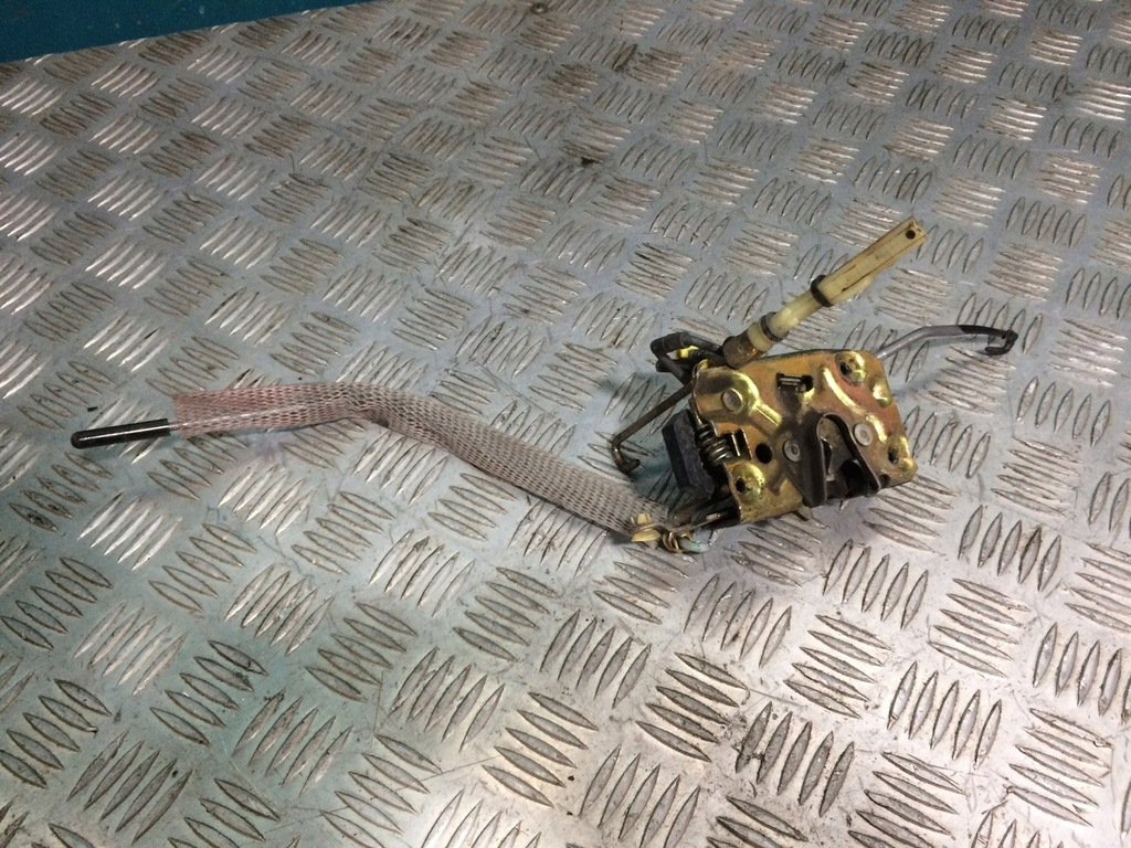 фото №1, Explorer 3 sport 02- левый замок дверь