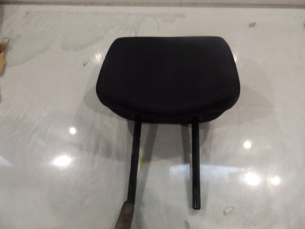 фото №1, Clio iii підголівник сидіння правий перед