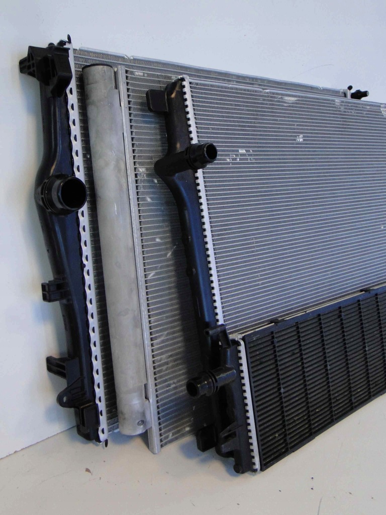 фото №12, Mercedes c w206 206 комплект радиатор wody дизель