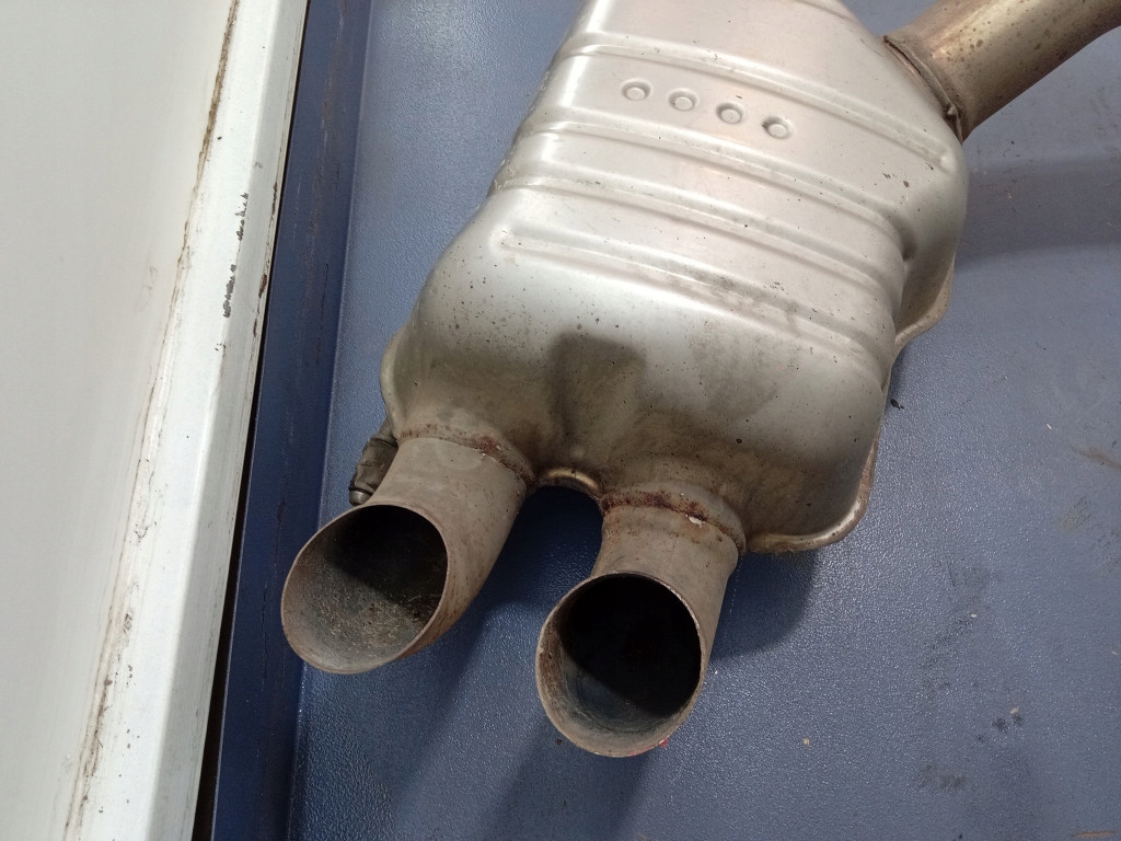 фото №5, Mercedes gls gle w167 350d 400d гасник вихлоп a1674900403