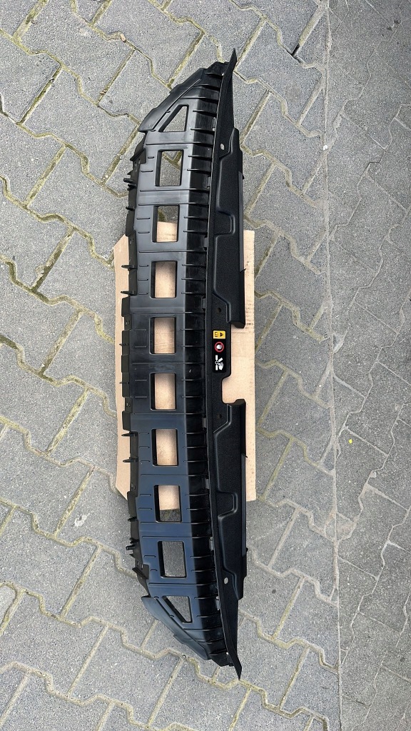 фото №1, Hyundai ioniq 2018- накладка na pas