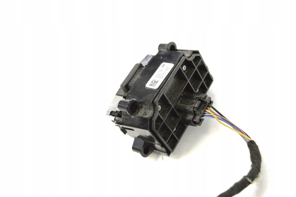 фото №2, Range rover velar 3.0 d 2018 rhd перемикач гальма стояночного