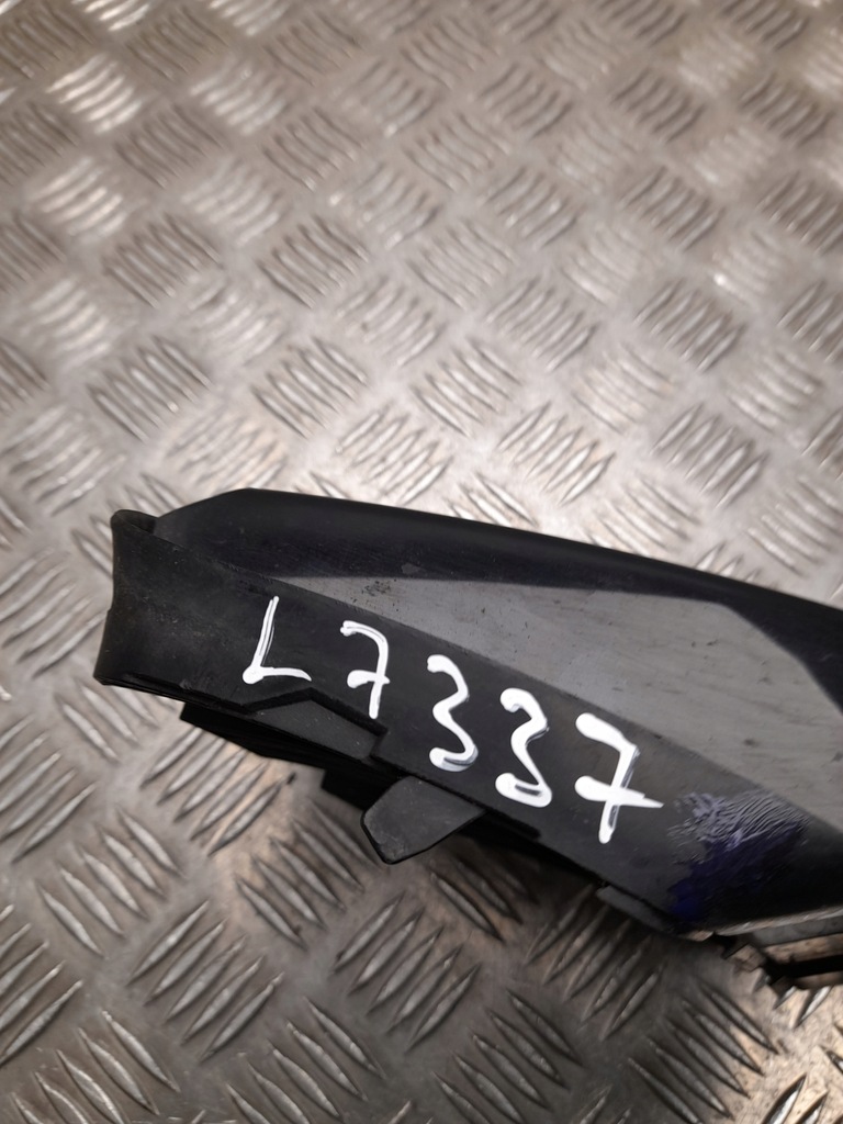 фото №8, Решётка радиатора land rover range rover velar 2017 j8a217e853ab