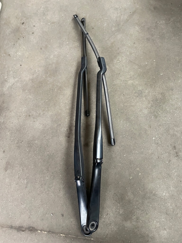 фото №1, Bmw 7 g11 рычаги дворник комплект