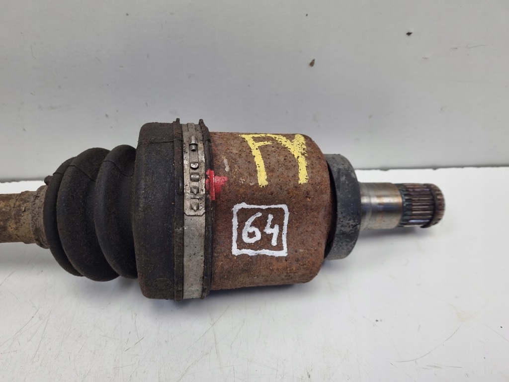 фото №3, Mini clubman r55 r56 1.6 d левая передняя приводной вал półośka левый перед