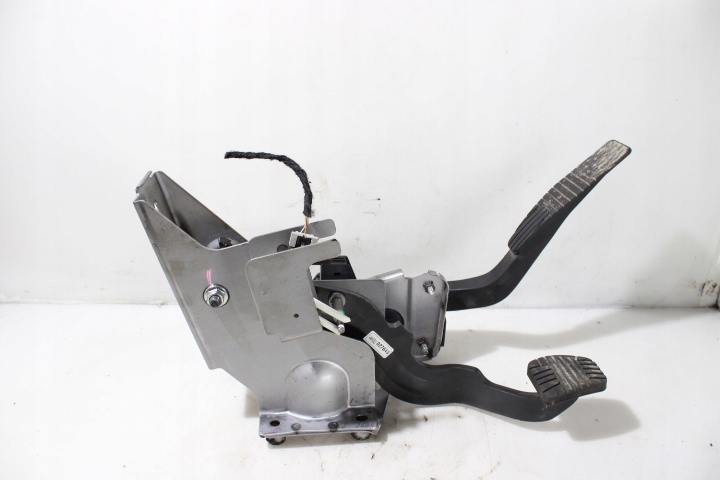 фото №1, Педалі гальма газу opel antara 2.2cdti