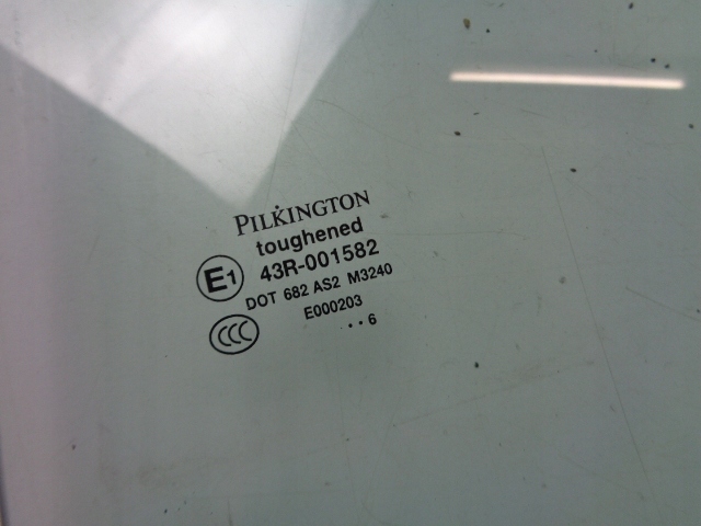 фото №3, Скло двері лівий задня jaguar s-type 2006 rok
