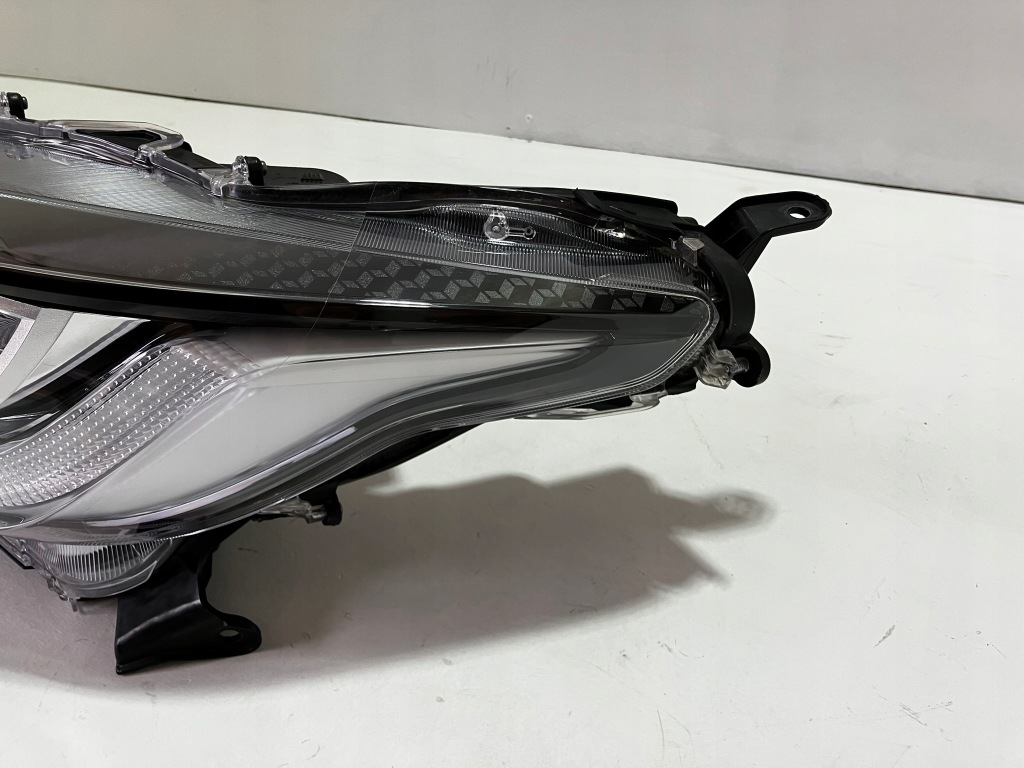 фото №6, Yaris iv лампа ліва перед full led комплектна