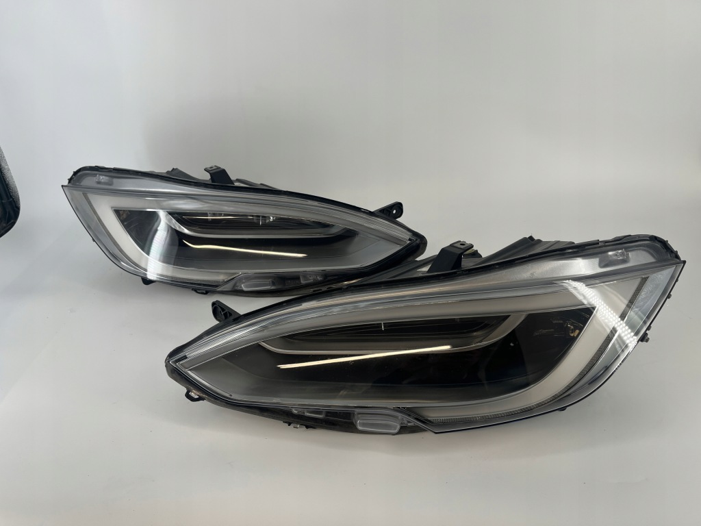 Купить Tesla s рестайлинг  full led фара левая правый