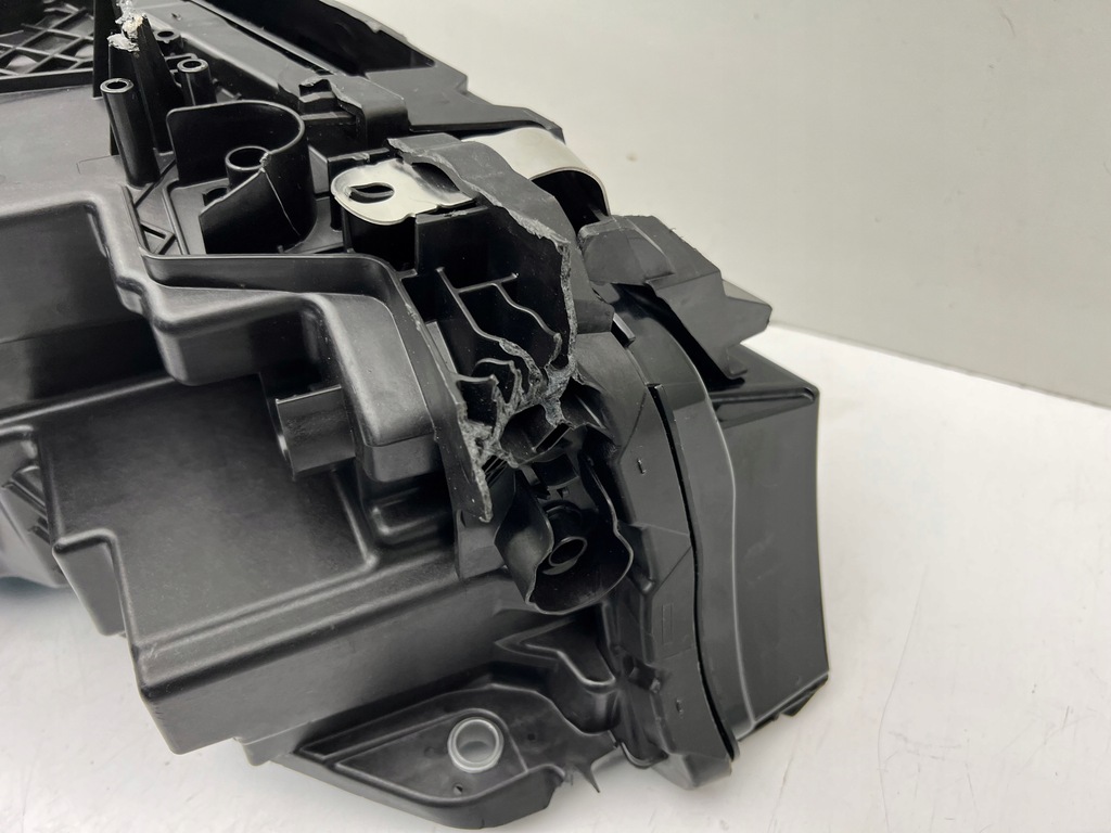 фото №11, Bmw ix ix20 m60 лампа правая laser комплектная n 21-