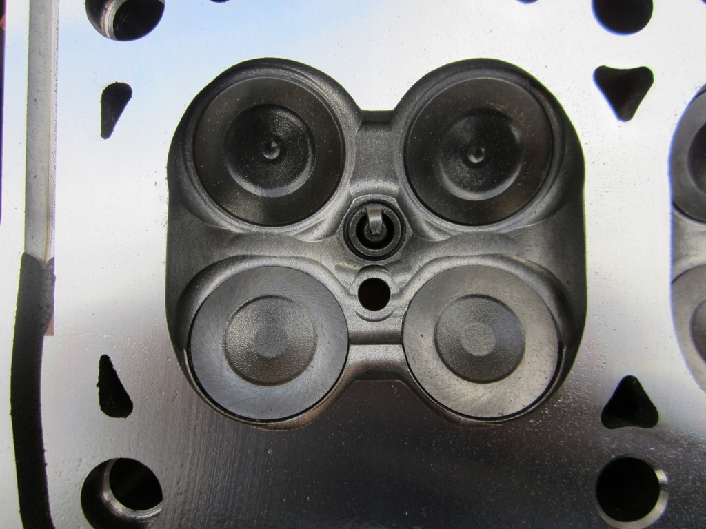 фото №12, Bmw mini f55 f60 1.5 b38a15a b38 головка 8638085 відфрезерована bez вали