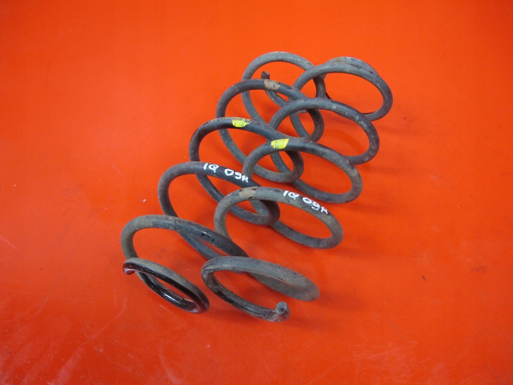фото №1, Toyota iq 09- пружини підвіска задня комплект