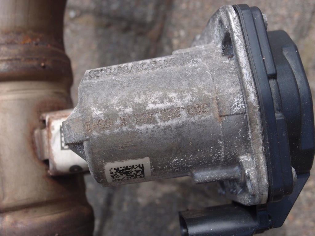 фото №13, Гаситель катализатор комплект vw touran 2.0 tdi