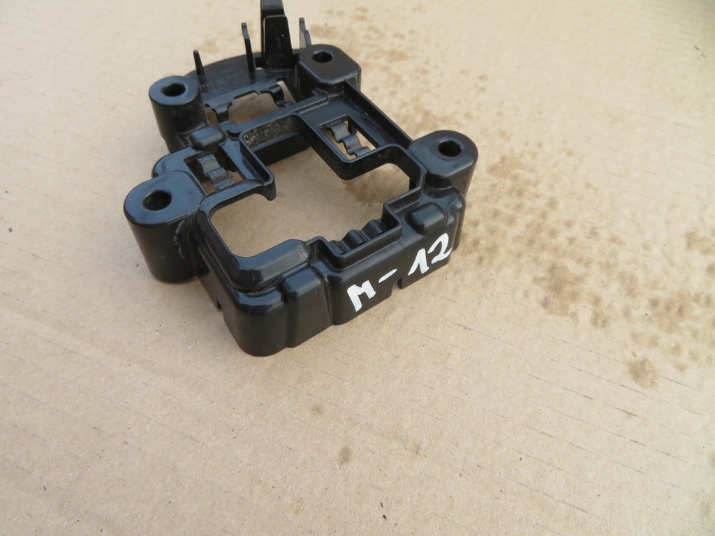 фото №2, Volvo xc60 ii 2022 r-design кронштейн радара перед 32291268