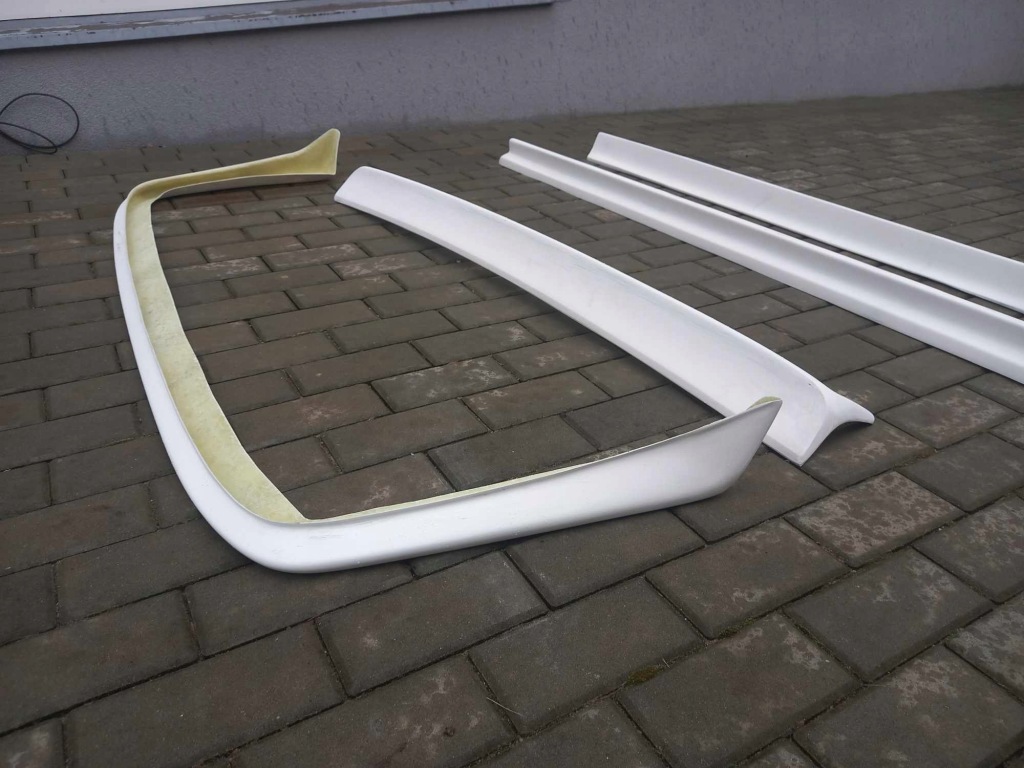 Mercedes c123 купе amg pakiet/bodykit replika Зі Шроту