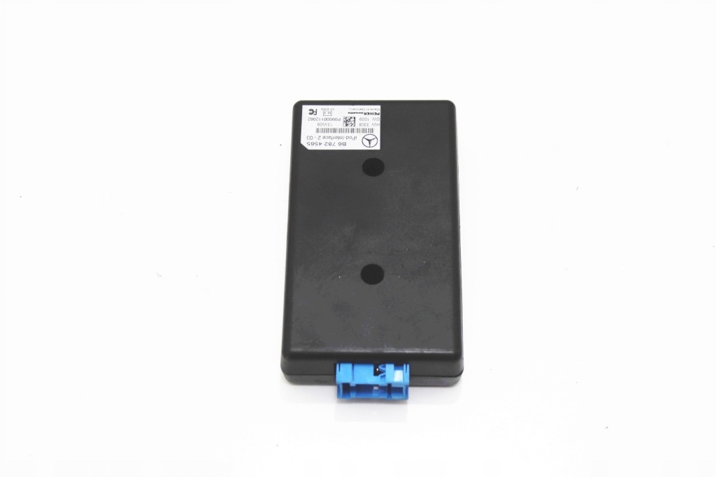фото №1, Ipod iphone интерфейс оригинальный номер mercedes clk w209 c209 lift b67824566