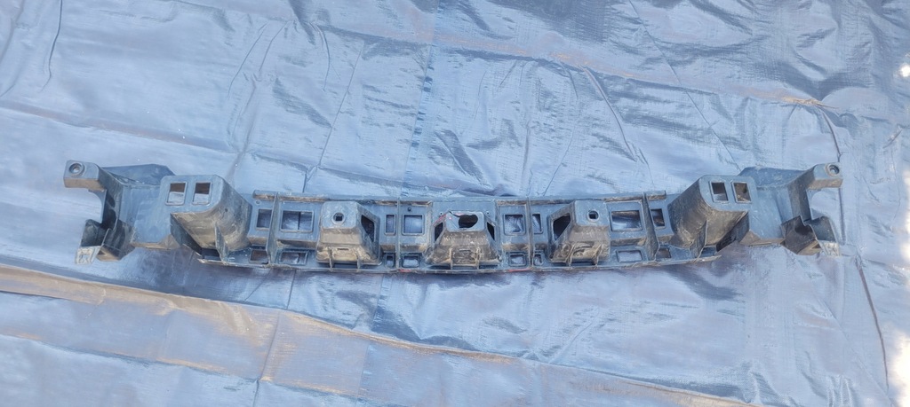 фото №8, Land rover velar направляющая бампера задняя кронштейн