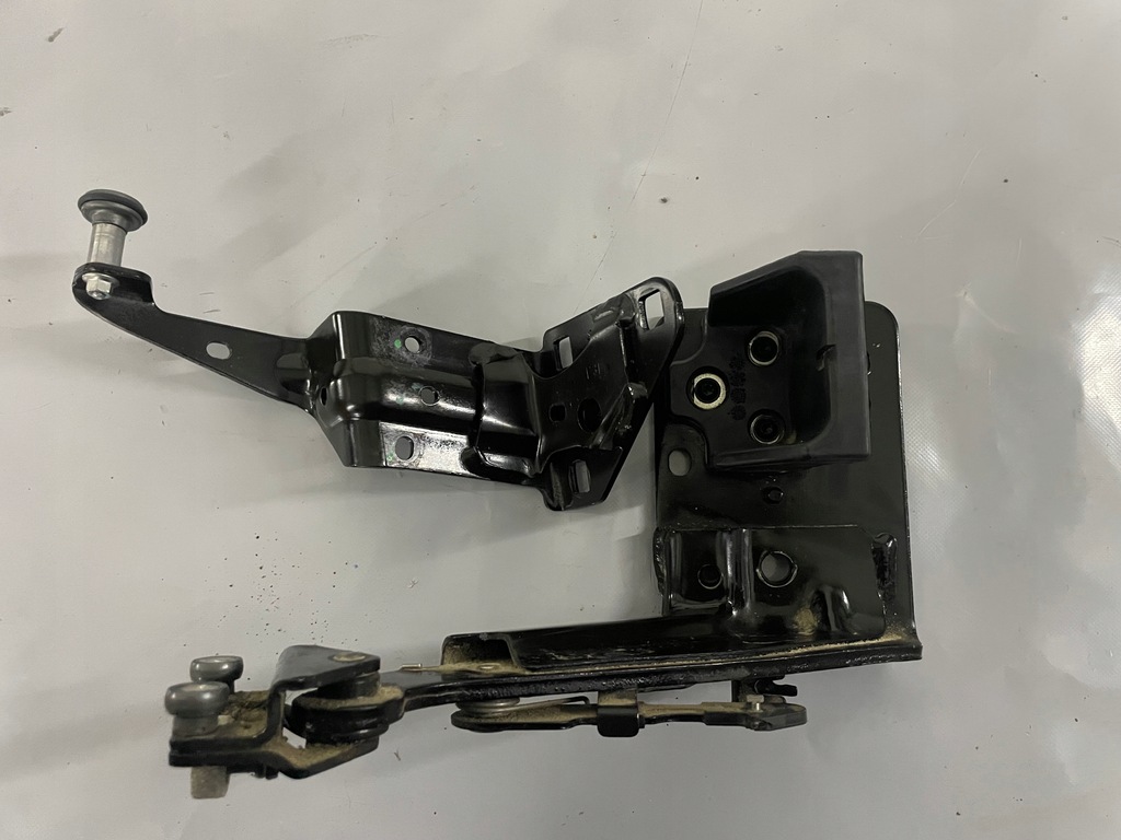 фото №1, Renault master iii iv ролик подрамник дверь боковых 745961469r