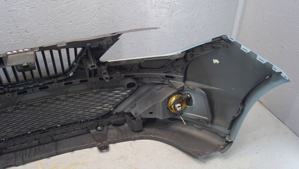 фото №16, Бампер перед seat ibiza 6j lw5t z1706