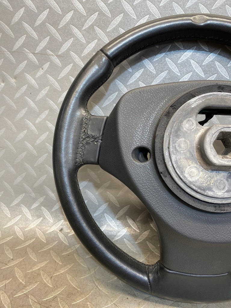 фото №6, Воздуховод кожа кожаный aston martin db9 оригинал