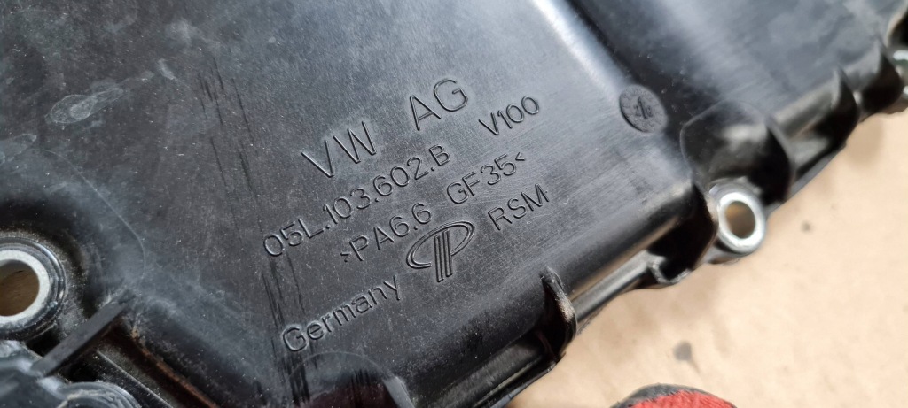 A6 c8 4k поддон масла масляная 2.0 tdi 05l103602b vw audi a4 b9 a5 q5 Оригинал