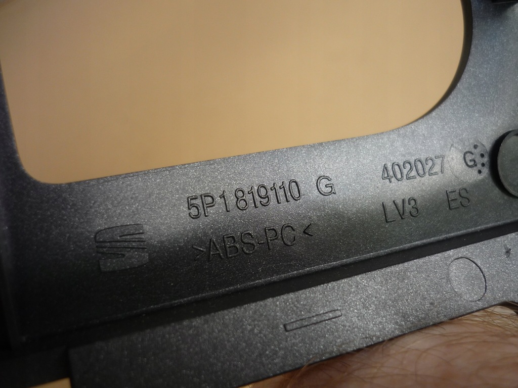 фото №14, Ґрати обдув середній seat altea toledo iii 5p1819110g ładne справні