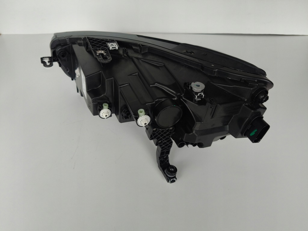 фото №4, Лампа правая фара seat cupra formentor 5ff 24- lift full led