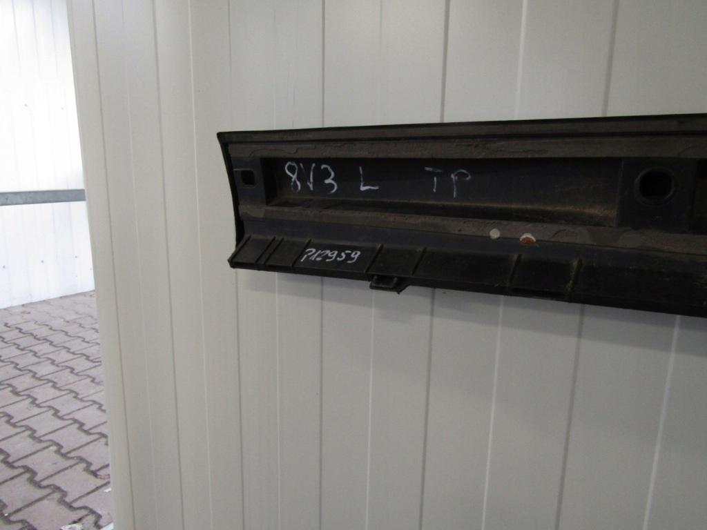 фото №11, Молдинг поріг ліва audi a3 s line 8v3 3d s3 13-