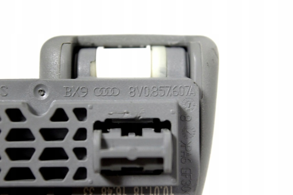 фото №7, Audi a3 s3 8v 2018 права сторона кронштейн / ручка стельова задня