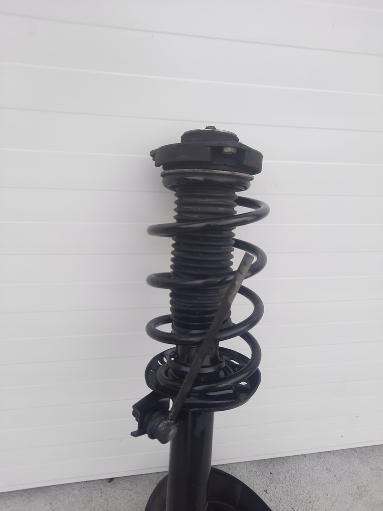 фото №4, Vw eos амортизатор поворотный кулак левая