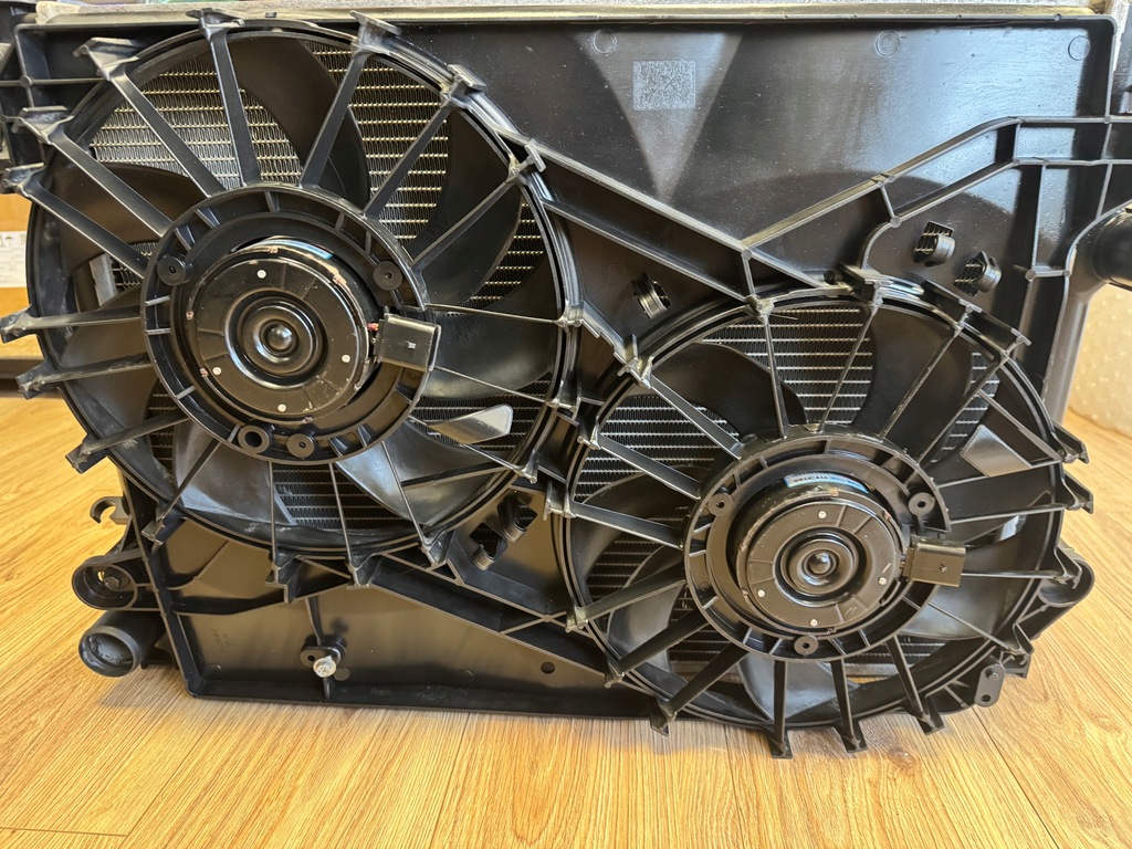 фото №8, Dodge challenger charger srt вентилятор радіатор 2015+