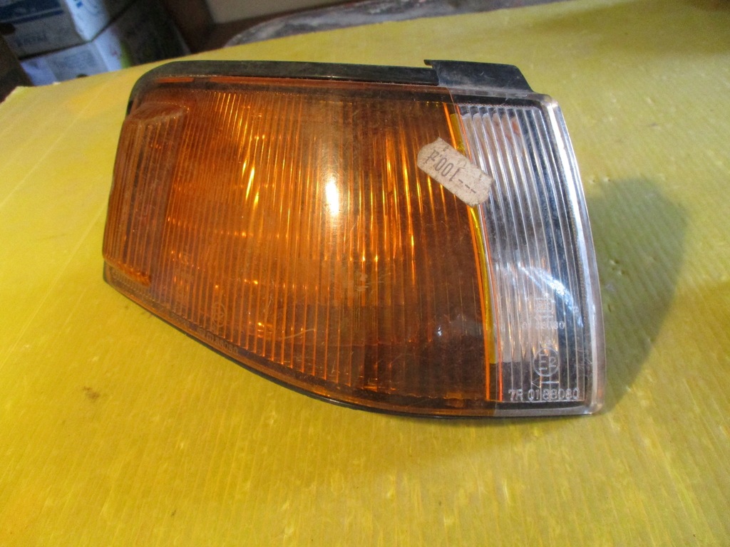 фото №5, 8035 ../5 лампа поворотник поворотник правий mazda 323 bg 18-1827b 210-61301