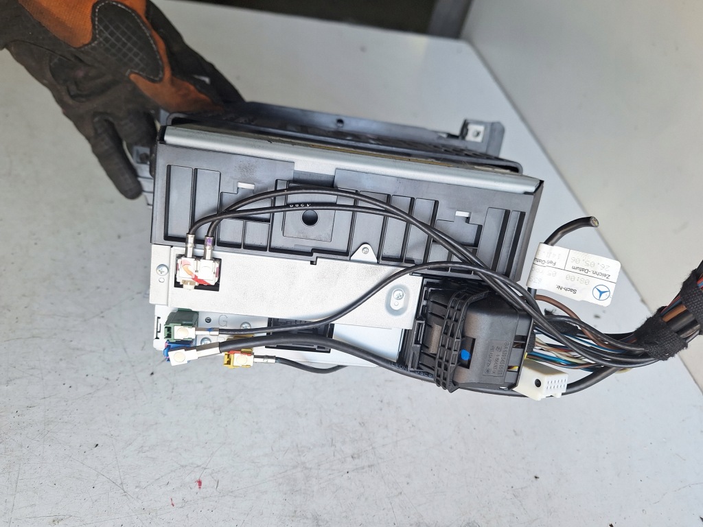 Купить Mercedes w639 w906 w245 w169 радио навигация 2-din a1699007800