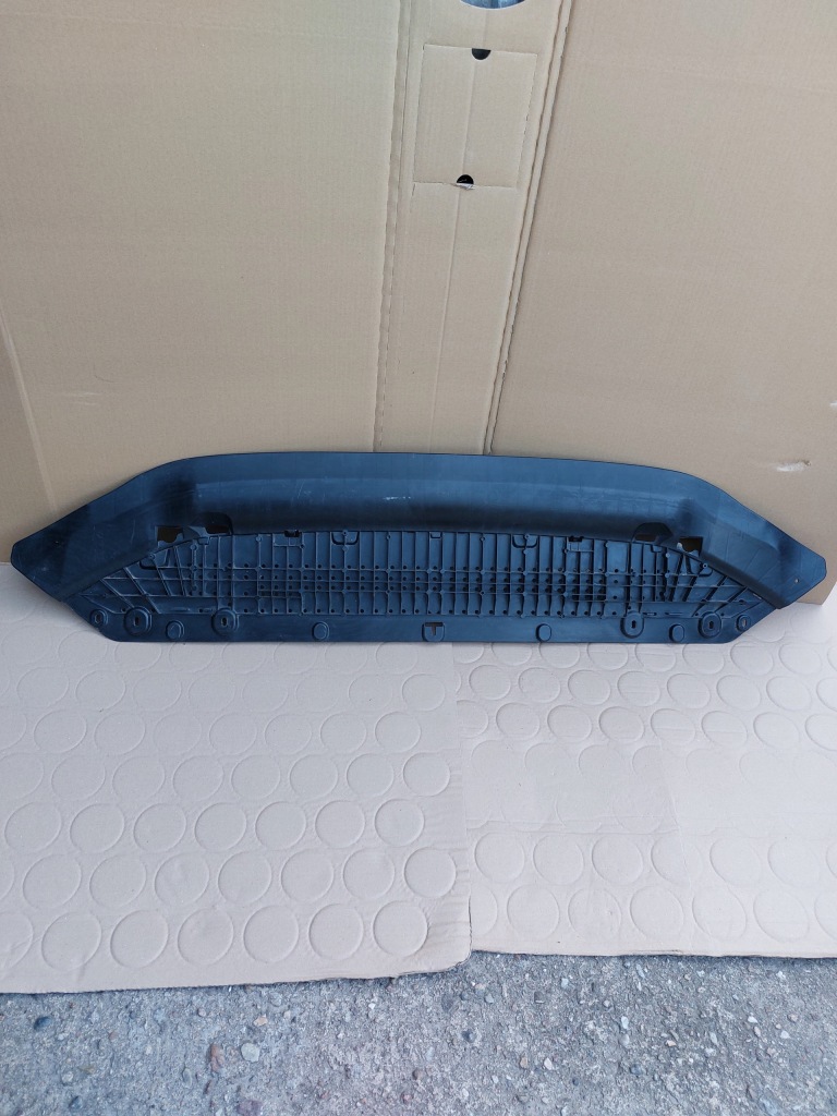 фото №1, Audi a4 b9 защита pod бампер 8w0807611e