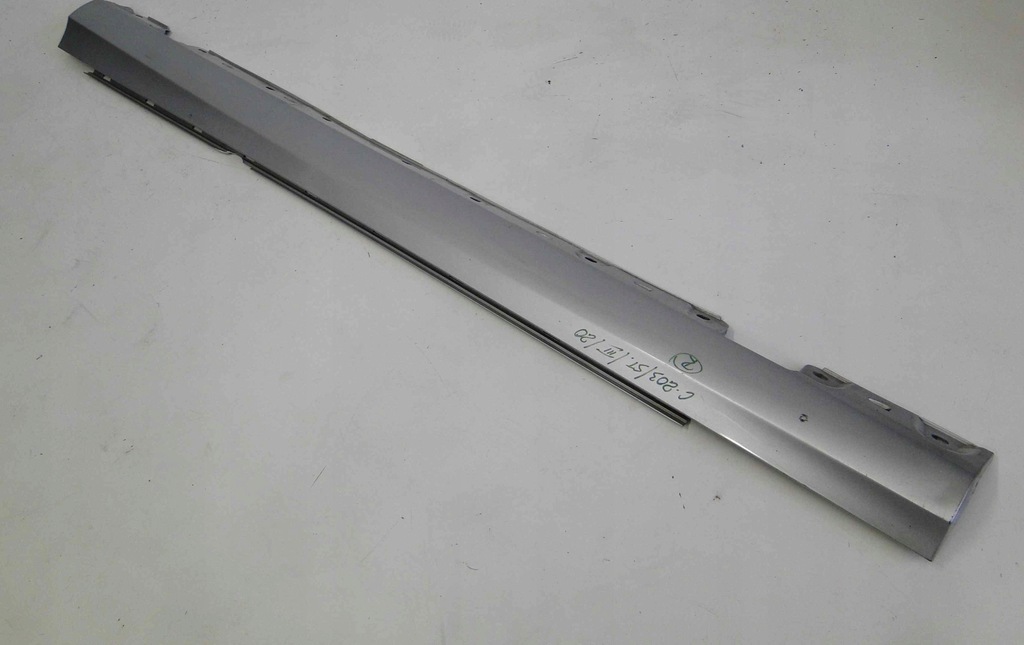 фото №8, Mercedes-benz оригінальний номер a2036900640 молдинг накладка поріг