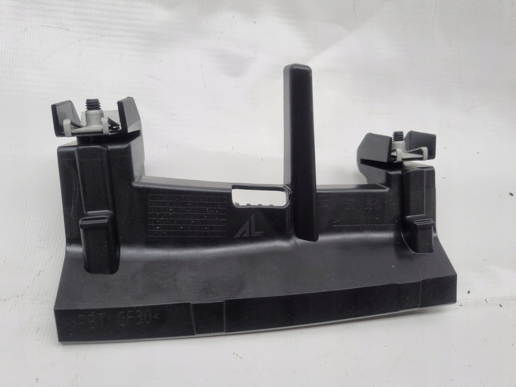 фото №1, Bmw 2 f45 f46 кронштейн лампы правый перед 1301336178