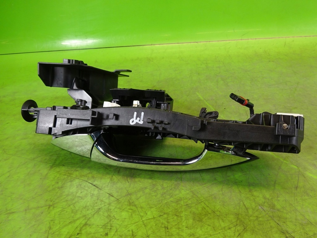 фото №8, Ручка права передня зовнішня infiniti qx30 q30