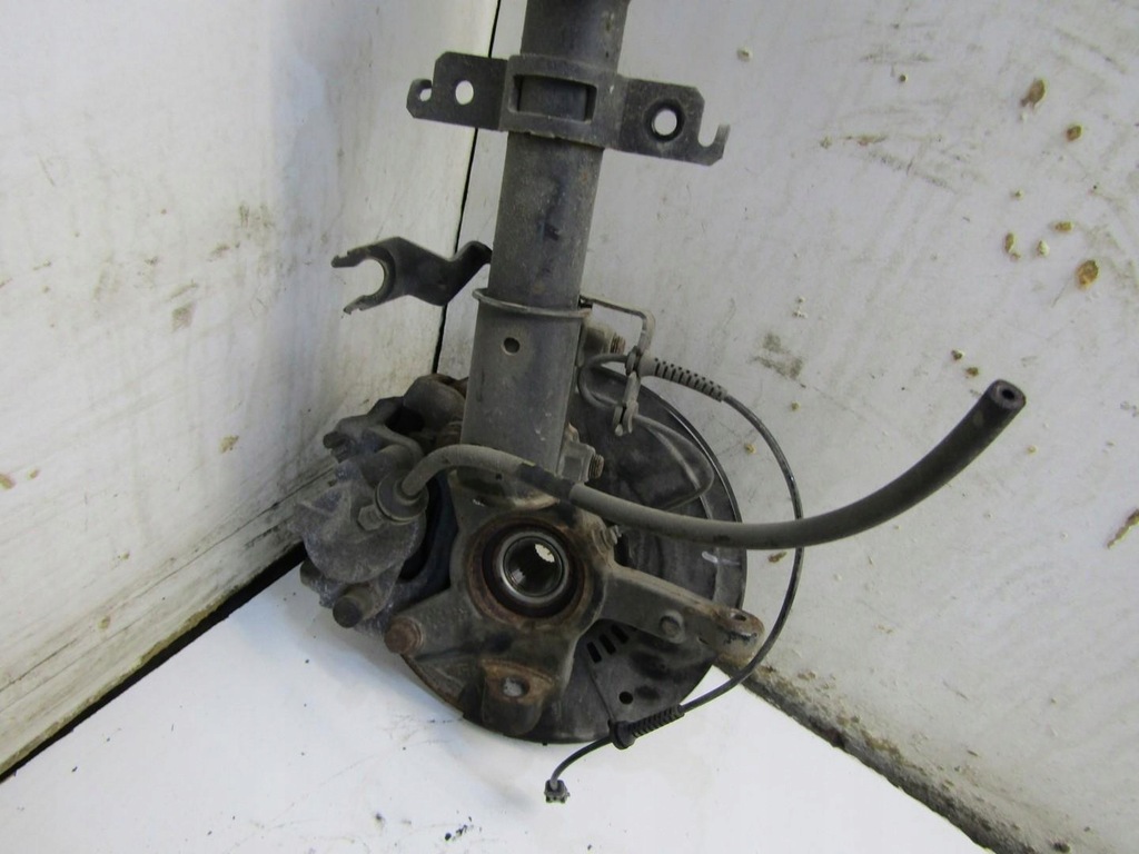 фото №4, Поворотный кулак правая амортизационная стойка правый ступица renault captur ii