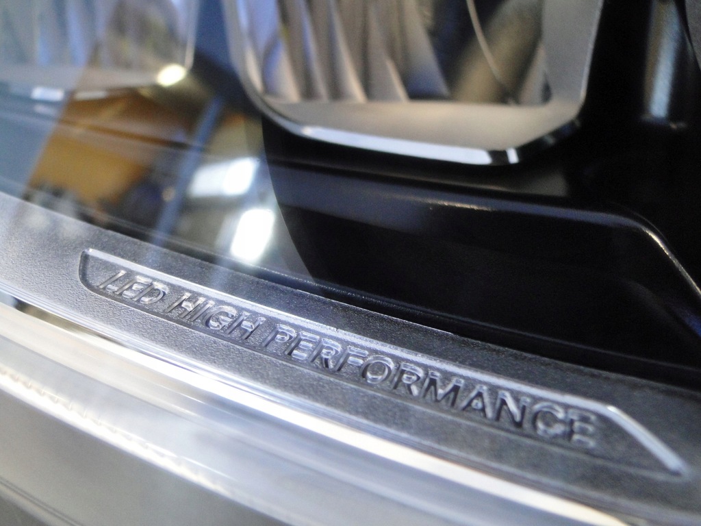 фото №14, Mercedes glc 253 w253 lift лампа права led perfor